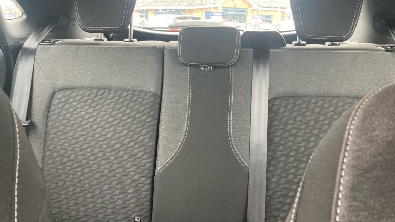 Ford Puma 1.0 EcoBoost Hybrid mHEV Titanium 5dr DCT Petrol Hatchback